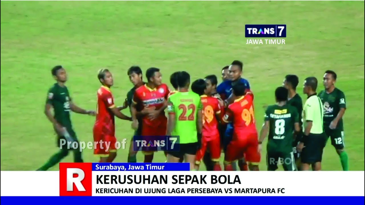 Dihujani 3 Kartu Merah dan Penghentian Pertandingan, Persebaya Vs Martapura FC Berakhir Rusuh